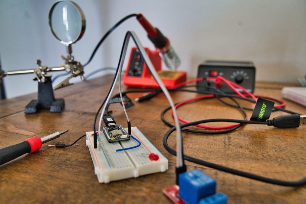 soldering iron and circuit